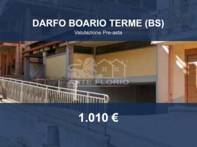 Capannone in vendita a Darfo Boario Terme, Brescia