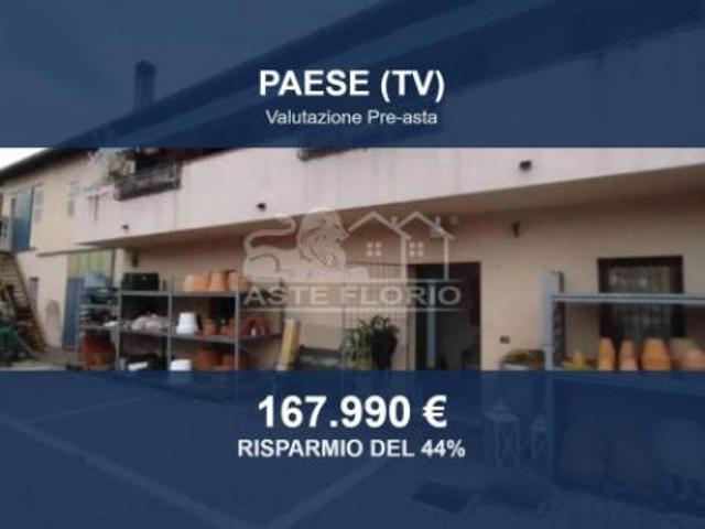 Locale Commerciale in vendita a Sovernigo, Paese