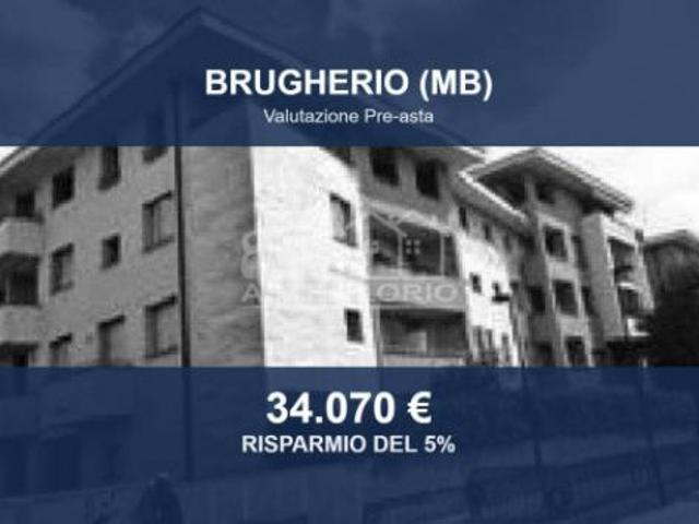 Box in vendita a Moncucco, Brugherio