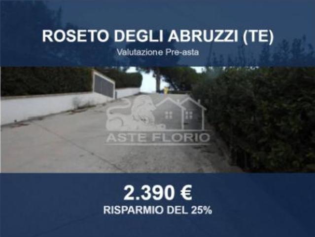 Box in vendita a Roseto Degli Abruzzi, Abruzzo