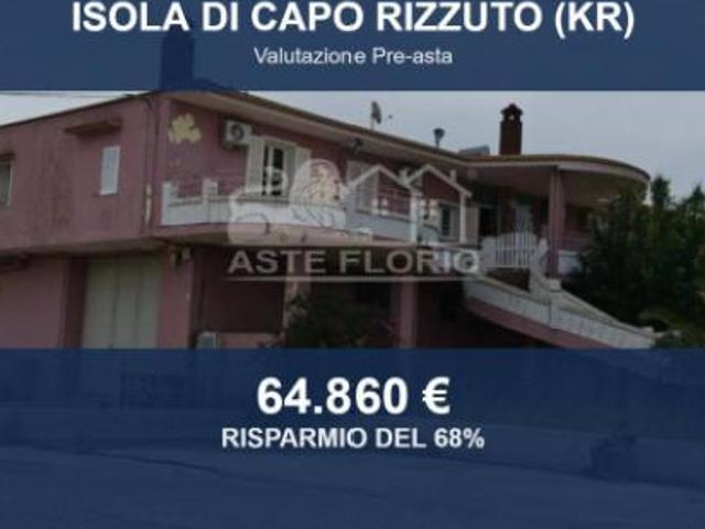 Capannone in vendita a Calabria, Crotone