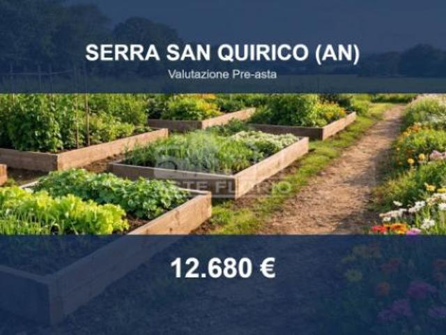 Terreno in vendita a Serra San Quirico, Ancona