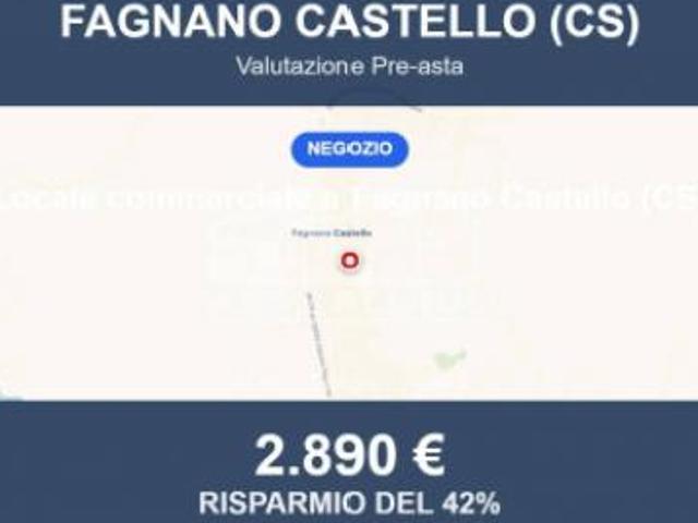 Locale Commerciale in vendita a Calabria, Cosenza