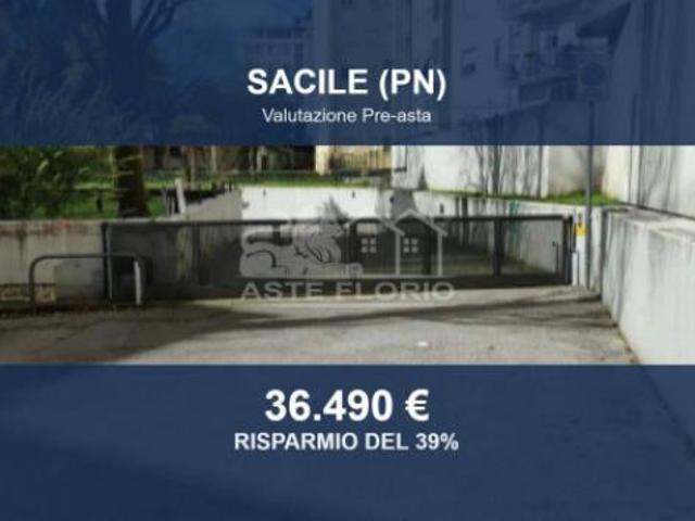 Box in vendita a Sacile, Friuli-Venezia Giulia