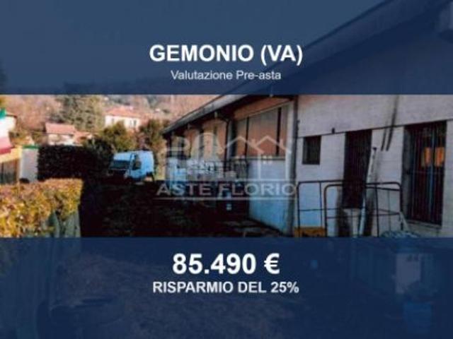 Capannone in vendita a Comunità Montana Valli del Verbano, Gemonio