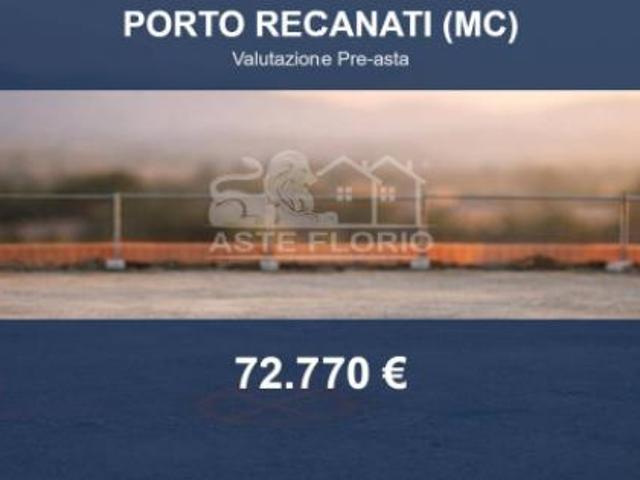 Terreno in vendita a Marche, Macerata