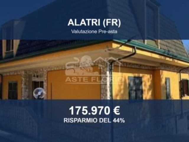 Villa Indipendente in vendita a Alatri, Lazio