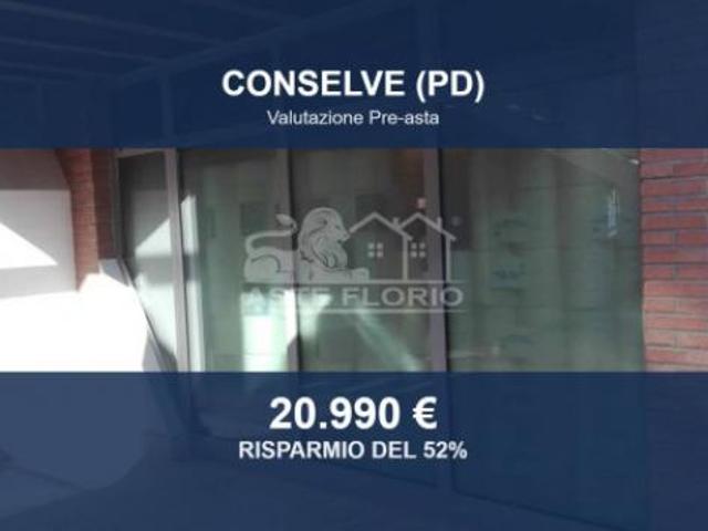 Locale Commerciale in vendita a Conselve, Veneto
