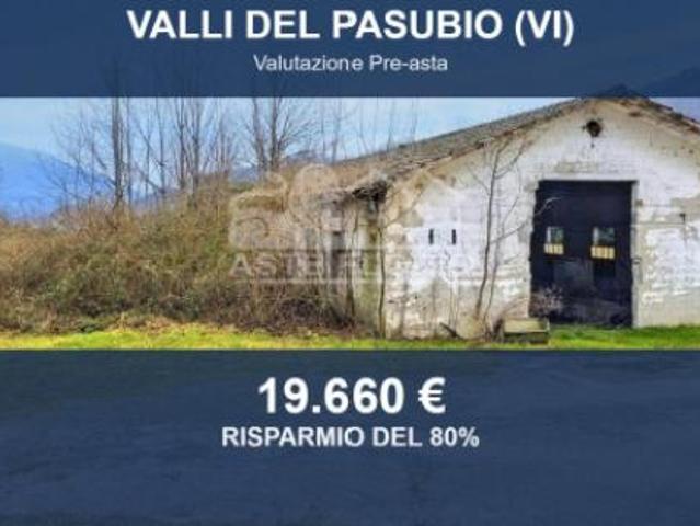Terreno in vendita a Valli Del Pasubio, Veneto