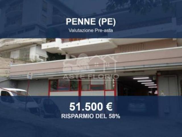 Locale Commerciale in vendita a Penne, Abruzzo
