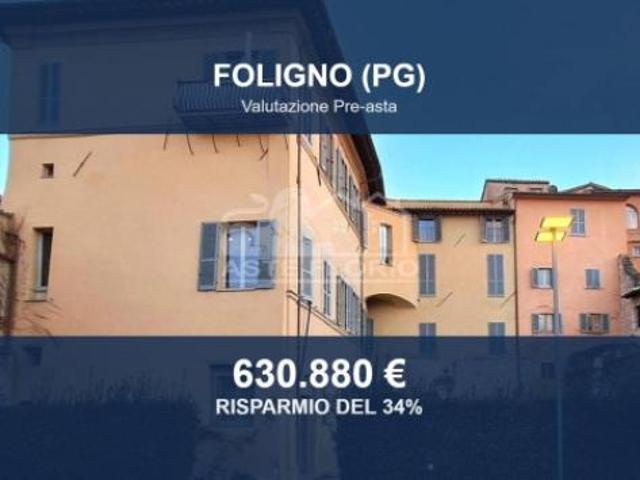 Ufficio in vendita a Foligno, Umbria