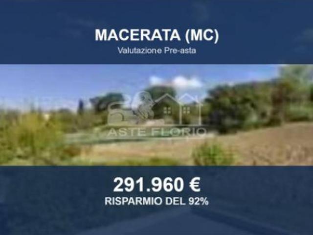 Terreno in vendita a Marche, Macerata