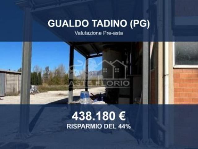 Capannone in vendita a Gualdo Tadino, Perugia