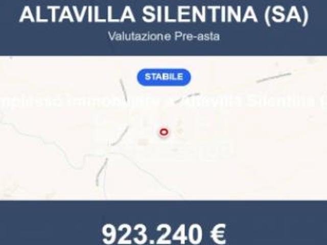 Locale Commerciale in vendita a Altavilla Silentina, Campania