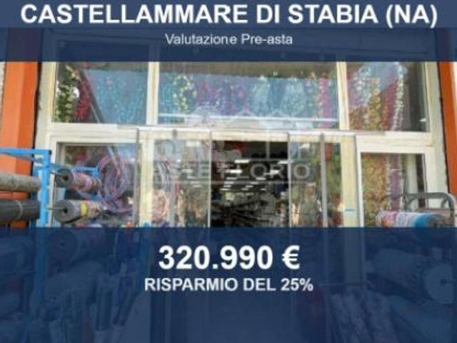 Locale Commerciale in vendita a Pioppaino, Castellammare Di Stabia