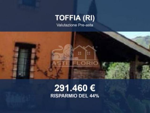 Villa Indipendente in vendita a Toffia, Rieti