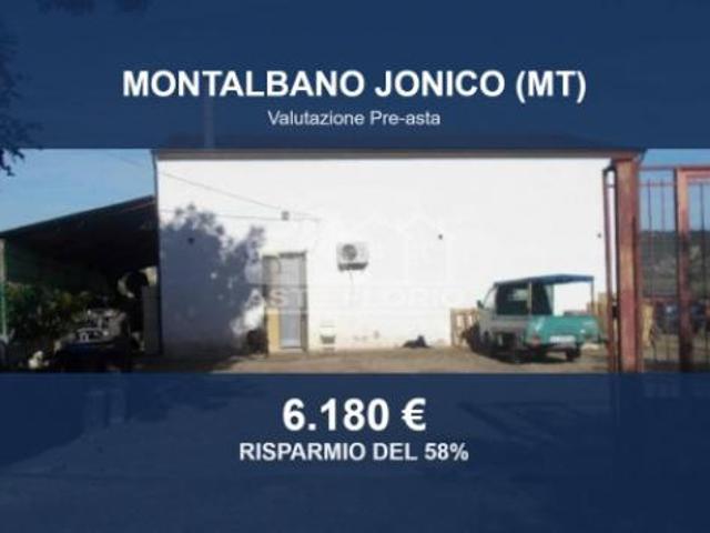 Capannone in vendita a Montalbano Jonico, Matera