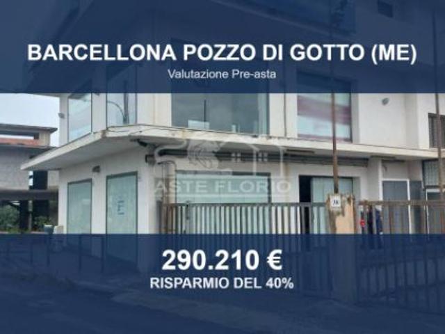 Locale Commerciale in vendita a Barcellona Pozzo Di Gotto, Sicilia