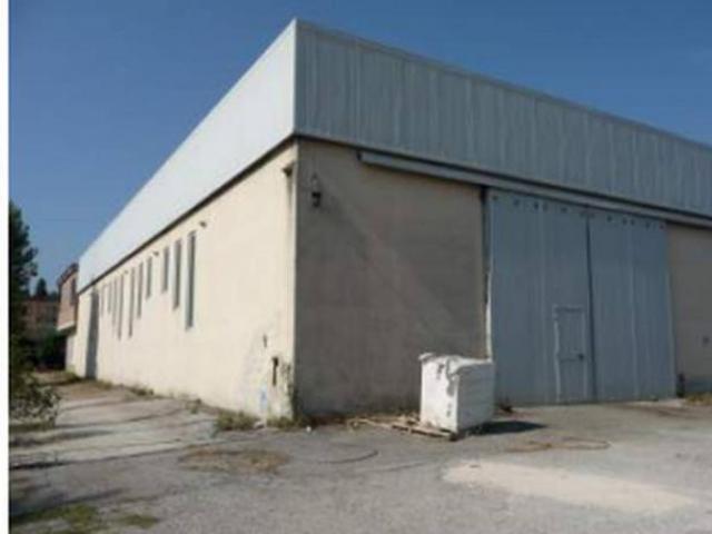 Capannone in vendita a Villa Pitignano, Cenerente