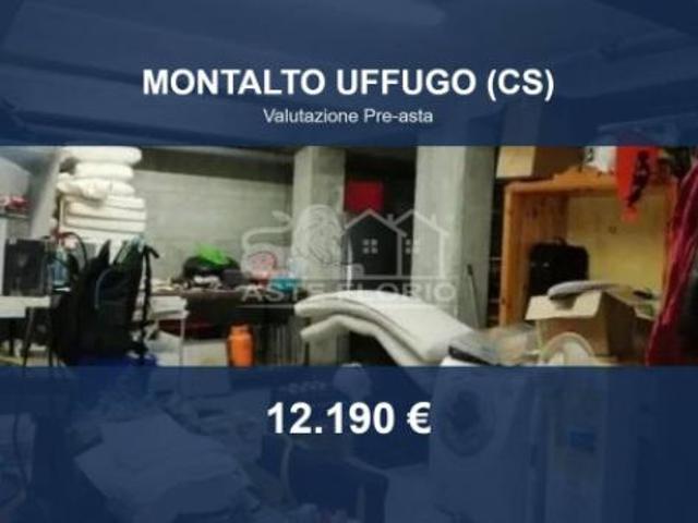 Box in vendita a Calabria, Cosenza