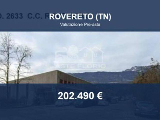 Capannone in vendita a Comunità della Vallagarina, Borgo Sacco
