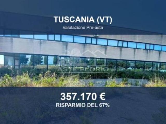 Capannone in vendita a Tuscania, Lazio