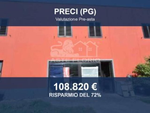 Capannone in vendita a Preci, Umbria