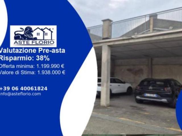 Capannone in vendita a Medio Ponente, Serra Riccò