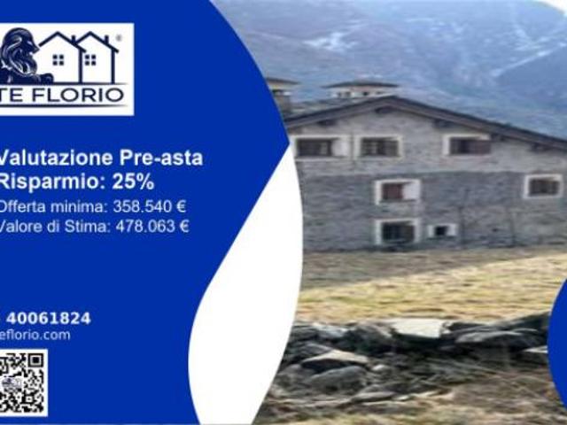 Locale Commerciale in vendita a San Giacomo Filippo, Sondrio