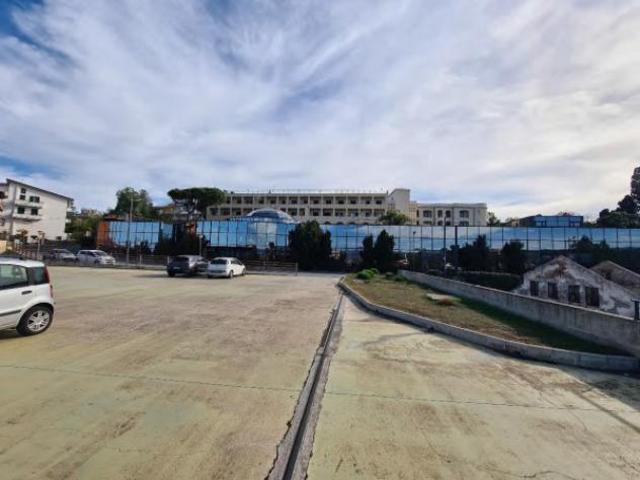 Locale Commerciale in vendita a Terme Vigliatore, Sicilia
