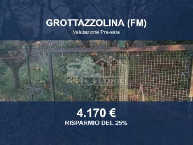 Terreno in vendita a Marche, Fermo