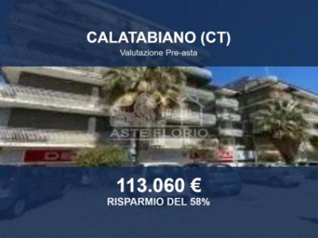 Locale Commerciale in vendita a Calatabiano, Sicilia
