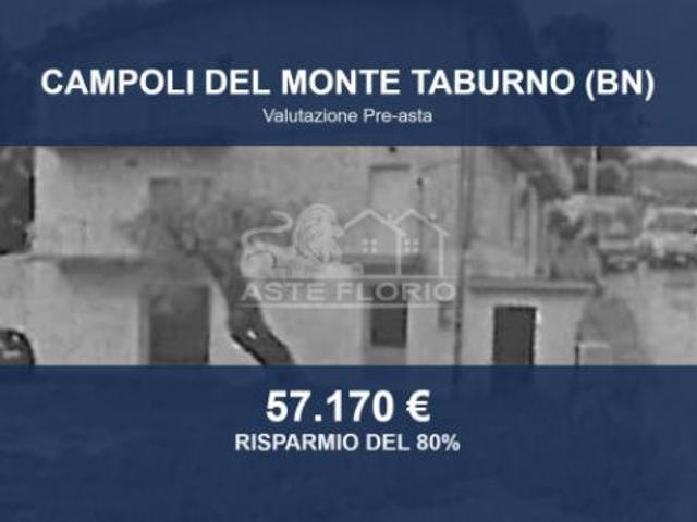 Villa Indipendente in vendita a Campoli Del Monte Taburno, Campania