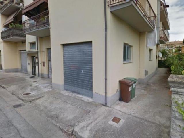 Capannone in vendita a Giulianova, Abruzzo