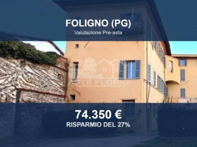 Ufficio in vendita a Foligno, Umbria