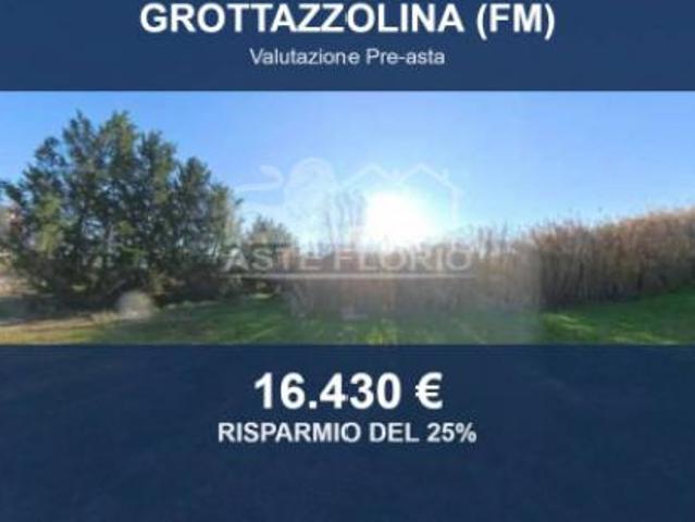 Terreno in vendita a Marche, Fermo
