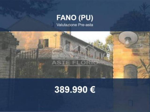 Villa Indipendente in vendita a Paleotta, Marche