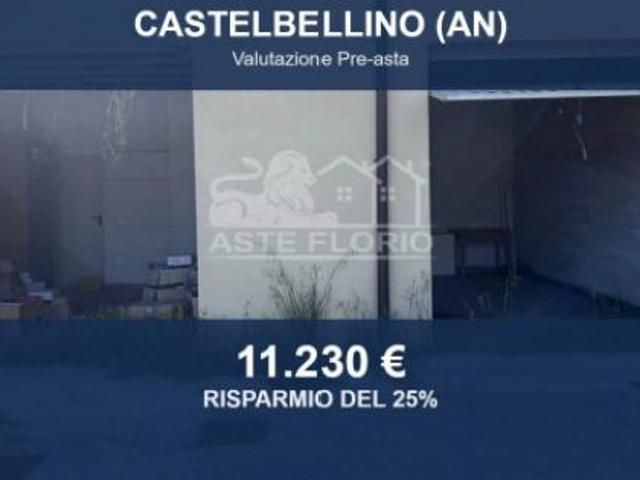 Box in vendita a Marche, Ancona