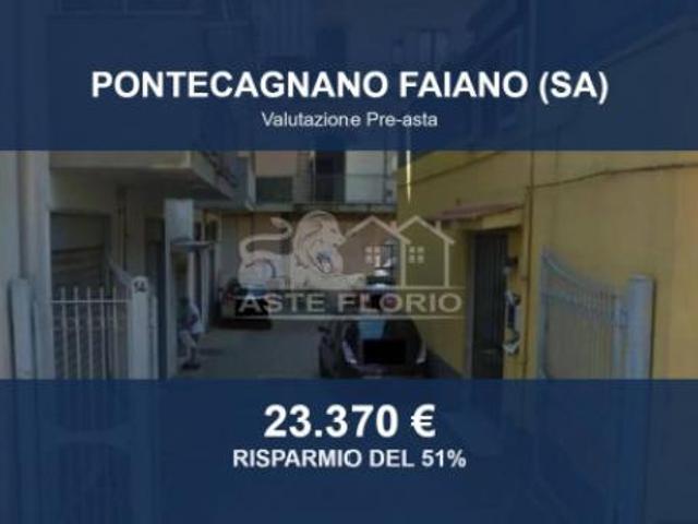 Locale Commerciale in vendita a Pontecagnano, Campania
