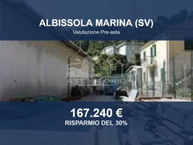 Capannone in vendita a Albissola Marina, Liguria