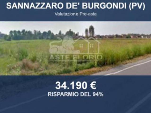 Terreno in vendita a Sannazzaro De' Burgondi, Lombardia
