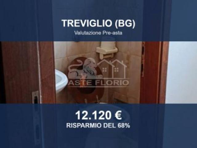Capannone in vendita a Treviglio, Lombardia