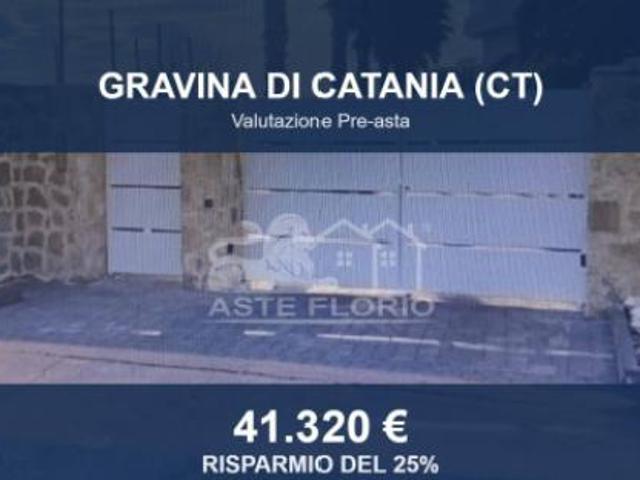 Box in vendita a Gravina di Catania, Catania