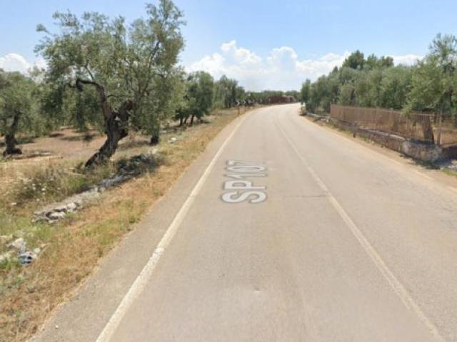 Capannone in vendita a Puglia, Bari