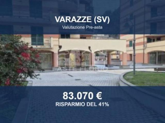 Locale Commerciale in vendita a Varazze, Liguria