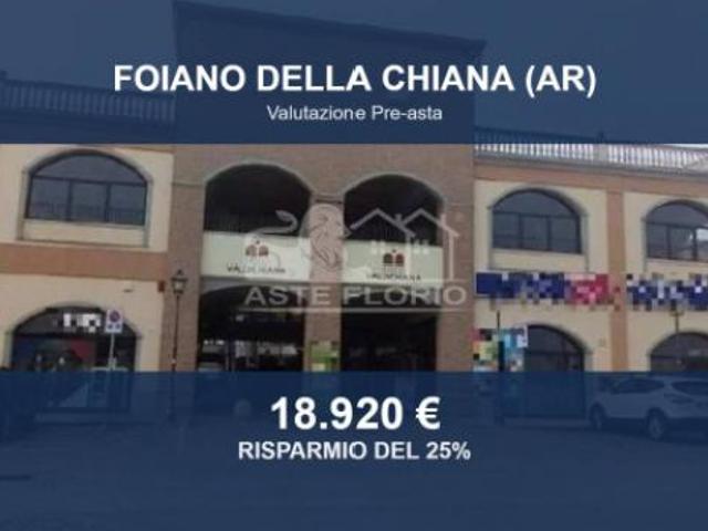 Locale Commerciale in vendita a Foiano Della Chiana, Toscana