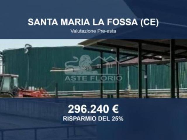 Capannone in vendita a Santa Maria La Fossa, Campania
