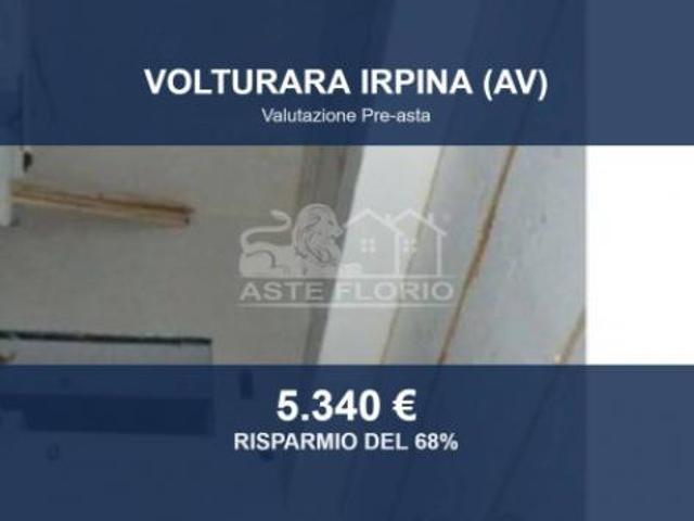 Capannone in vendita a Volturara Irpina, Campania