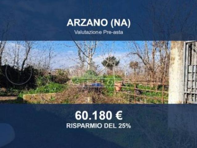 Terreno in vendita a Arzano, Campania