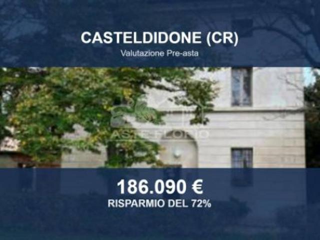 Locale Commerciale in vendita a Casteldidone, Lombardia